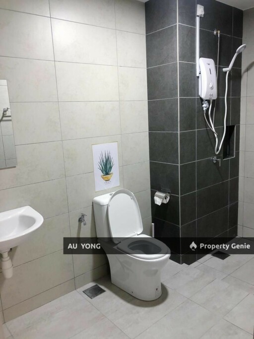 LUMINARI RESIDENCE LRT/KTM Full Furnished Habour Place Butterworth