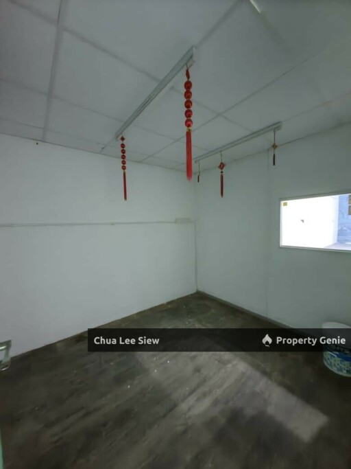 Taman Desa Tebrau 📍Jln Harmonium 12 Shoplot For RENT