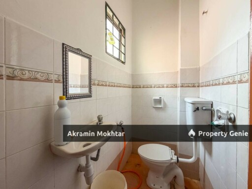 Freehold, End Lot & Fully Extended | 2 Storey Taman Kajang Prima, Kajang.