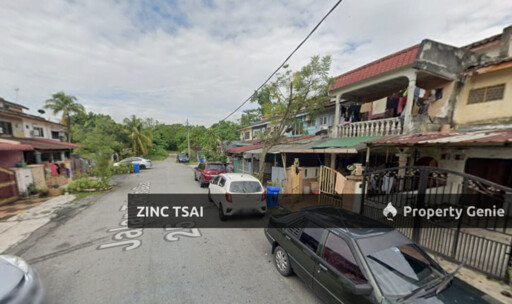 Taman Sri Muda Seksyen 25 Shah Alam 2 Storey Terrace House Auction | Freehold | 840 sqft