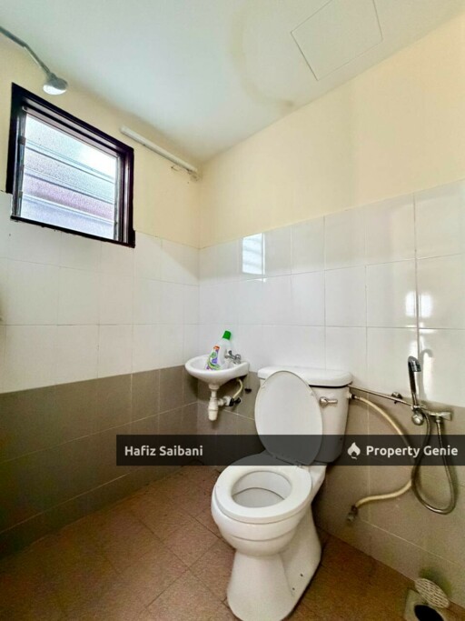 Double Storey Terrace Taman. Salak Baiduri Sepang
