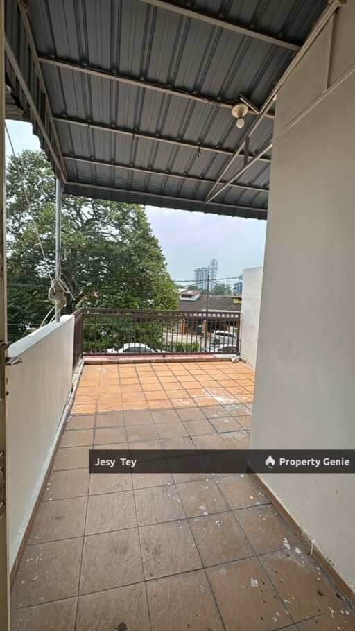 Taman Pelangi Multiple Rooms for Rent
