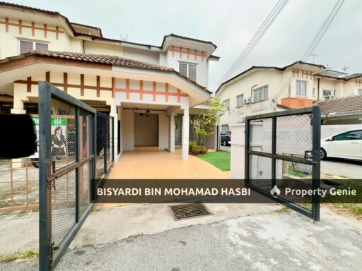 RENOVATED EXTENDED KITCHEN END LOT DOUBLE STOREY SAUJANA UTAMA 1, SUNGAI BULOH.