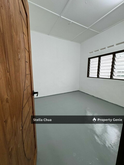 Single Storey House Corner Lot 🧡BIG Land 📍Jalan Keris Ulu Tiram