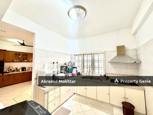 Freehold | 24 x 70  Double Storey Superlink House  Bandar Kinrara 2 BK2, Puchong Facing OPEN