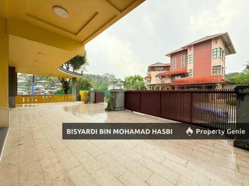 5 Storey LUXURY BUNGALOW  THE MINES RESORT CITY Seri Kembangan, Kuala Lumpur.