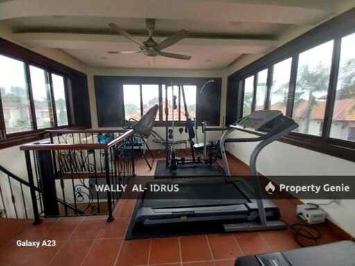 2.5 storey bungalow for sale. Within the vicinity of Taman Tasik Titiwangsa