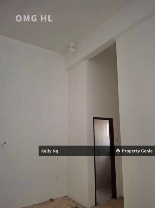 Ground Floor Shoplot At Bayu Tinggi Klang For Rent