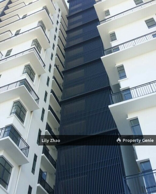 The Suritz Condo @ Kolombong for Sale - Corner Lot | High Floor | Low Density