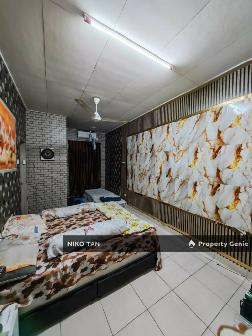 [RENOVATED] 2-Storey Jalan Tiram, Bandar Tiram For Sale