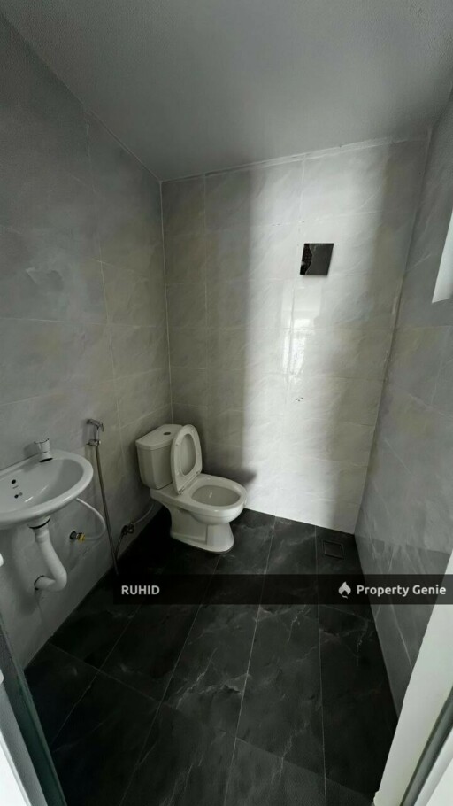 Double Storey Low Cost Corner Lot, Bandar Baru Permas Jaya, Masai