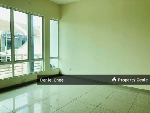 Lapangan Hartamas Double Storey Terrance House For Rent