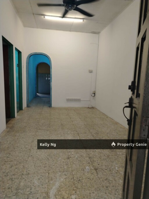 Single Sty house At Tmn Sri Andalas Klang For Rent