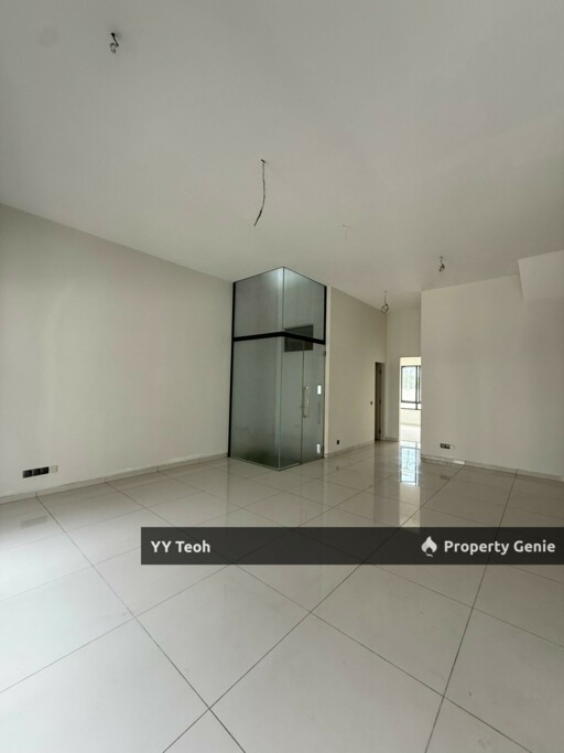 8 Residence Padang Temu 2.5 Storey Superlink