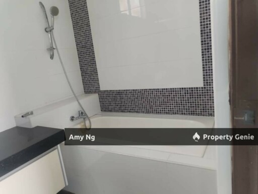 Bungalow Double Storey Never Occupied Meru Hills For Sale
