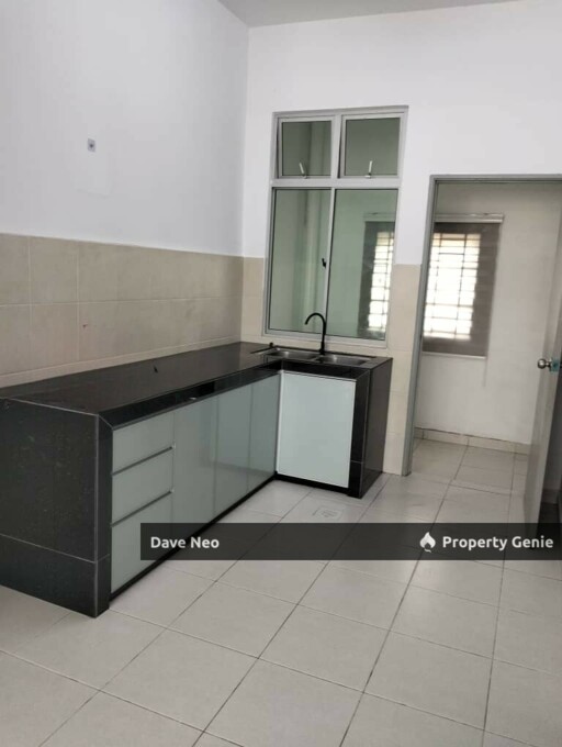 Taman Pulai Mutiara • 4Beds 3Baths • Partial Furnished • Gated & Guarded