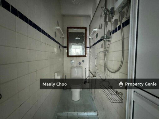 HOT AREA Double Storey Seri Serindit Ayer Leleh Nr Semabok Ujong Pasir