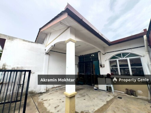 Single Storey Intermediate Terrace House, Jalan Lombong Perak, Seksyen 29, Shah Alam