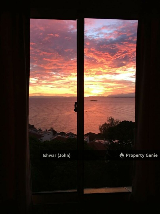 Mar Vista Condo with Spectacular Seaview., Tanjung Bungah