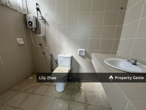 2-Storey Link-Detached House for Sale, 5Rooms, 5Bath, Taman Salut Perdana, behind Salut Commercials, Sepanggar KKIP, Kota Kinabalu