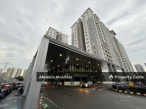 Level 2, Renovated & 2 Parking | Suriamas Condominium, PJS 10, Bandar Sunway
