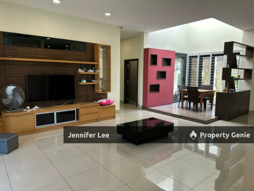 Rare 11k SQFT Corner Bungalow @ SS3 PJ | Gated & Guarded | Parks 10+ Cars