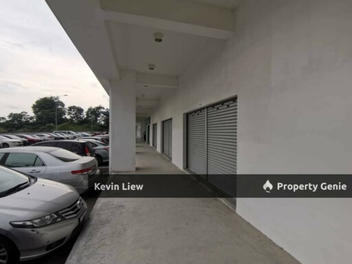 Sierra Perdana Corner Shop