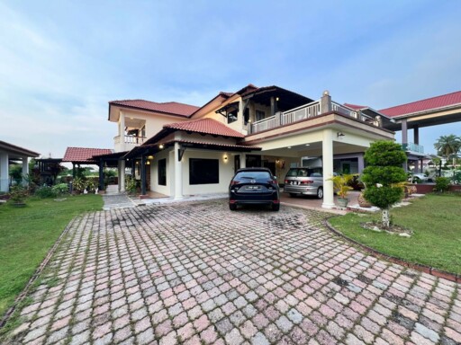 JAWI GOLF GARDEN