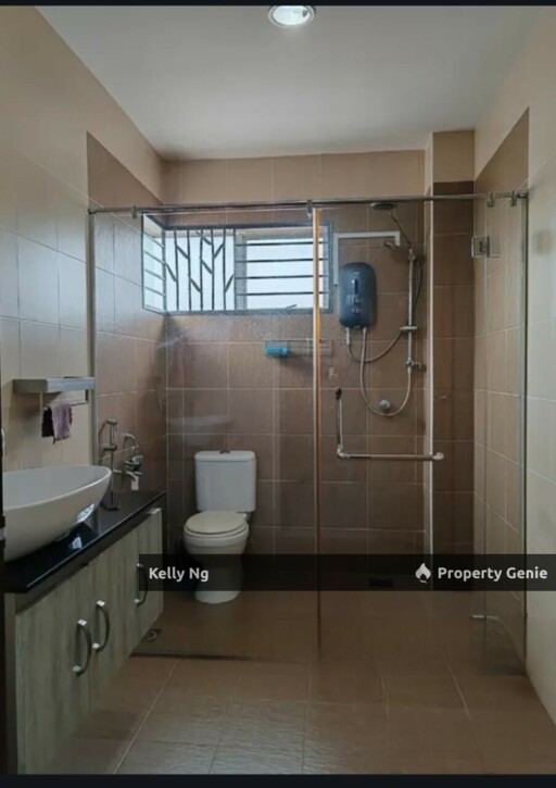 2 Sty Semi D House At Tmn Saujana Klang For Sale
