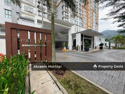 FULLY FURNISHED, RENOVATED & 2 PARKING | T PARKLAND CONDOMINIUM TEMPLER PARK TEMPLER SUASANA RAWANG