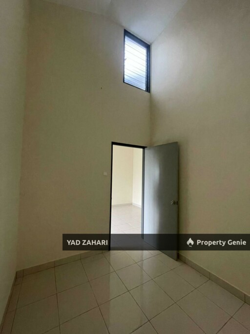 Jalan Lombong Perak, Shah Alam | Single Storey Terrace 4 Bedrooms | RM475K - Freehold and Near Mall