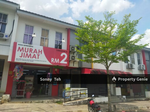 Aman Putri near MRT Sungai Buloh