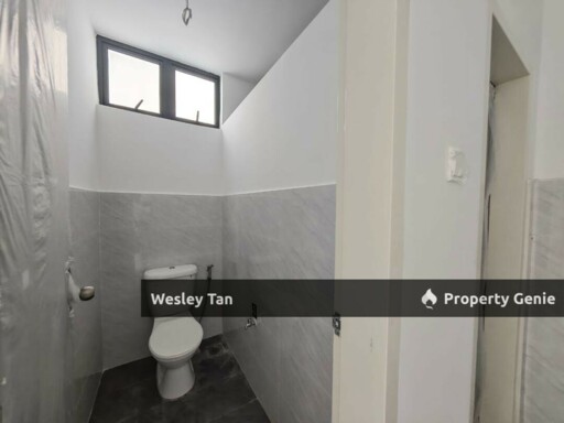 Kota Laksamana Jaya @ Melaka Old Street 3 Storey Shoplot Facing The Wave For Sale