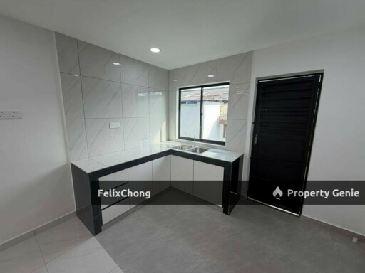Taman Sri Skudai 1 Sty Low Cost,Jalan Emas,Skudai,Renovated,Extend