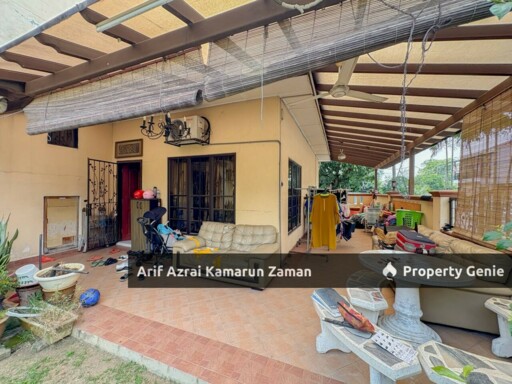 [Corner Lot] Double Storey Terrace Seksyen 4 Bandar Baru Bangi | 4 Bedrooms | 3 Bathrooms | 3,300 sqft | RM850,000 (Nego)