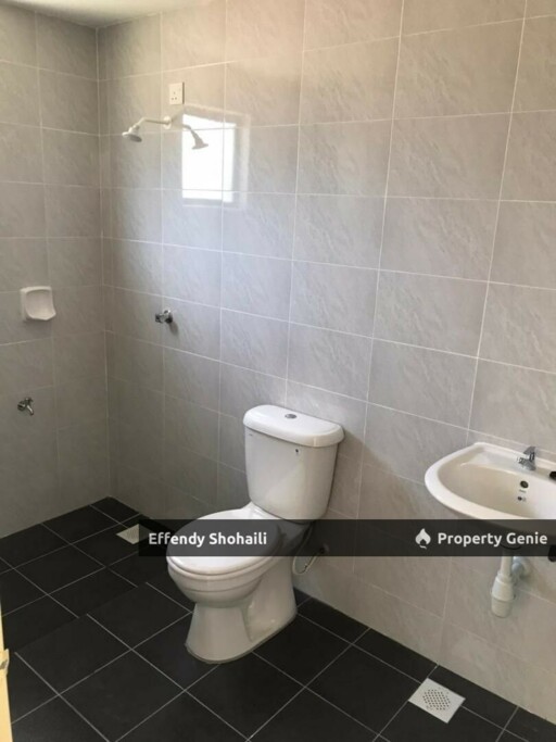 MAHKOTA HILLS SEKSYEN 5 LENGGENG BUNGALOW