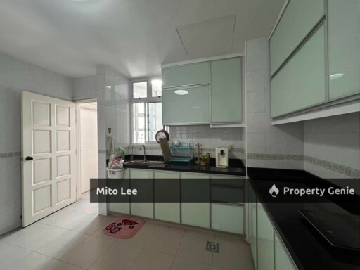 Pangsapuri Orchid View Luxury Apartment