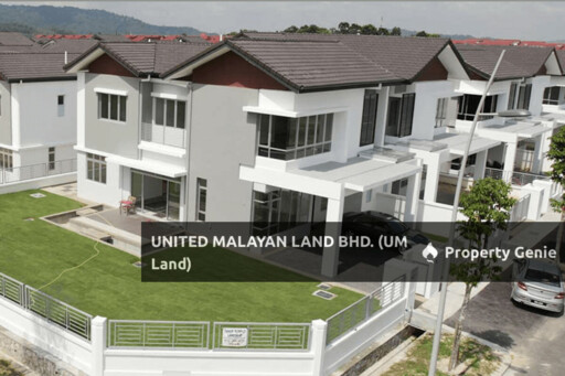 Legundi Residensi 2nd Series - Hana