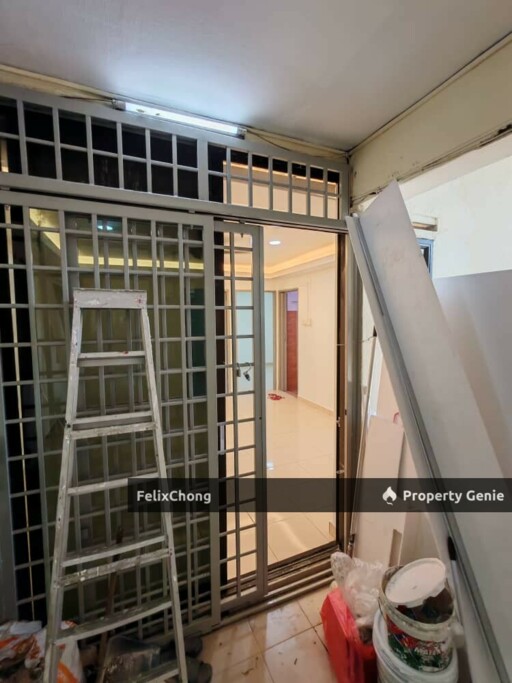 Bandar Selesa Jaya Low Cost Flat,Jalan Silat Gayong,Skudai,Level 3