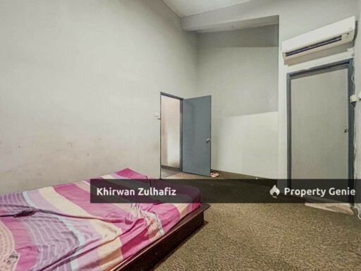 Jalan Tulip Bukit Beruntung Double Storey For Sale