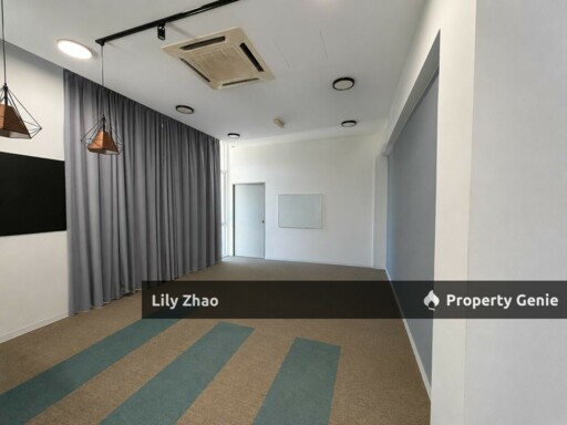 Warehouse / Showroom cum office for Rent, Semi D, BU 4,069 sqft, LA 8,803 sqft, E33 Likas, Kota Kinabalu
