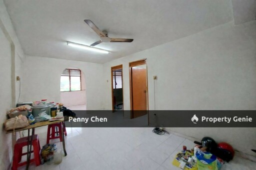 Bercham Flat @ Taman Pakatan, Berdekatan Econsave, Unit dgn Berjubin Lantai