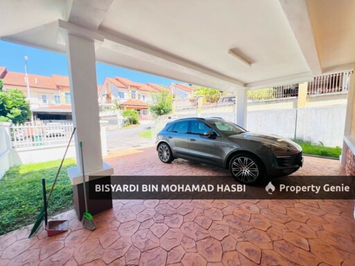 3,412sq.ft Partly Furnished 2 Storey Semi D Jalan Makmur Saujana Impian Kajang.