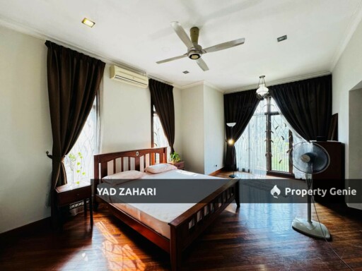 Taman Bunga Negara, Shah Alam | 2-Storey Bungalow 5 Bedrooms | RM1.9M - Below Market, Spacious Land & Freehold