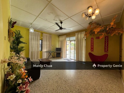 4 ROOMS FURNISHED Single Storey Jalan Delima Bukit Beruang MMU Manipal