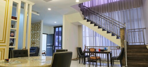 FREEHOLD 2 Storey Semi-Detached with Basement