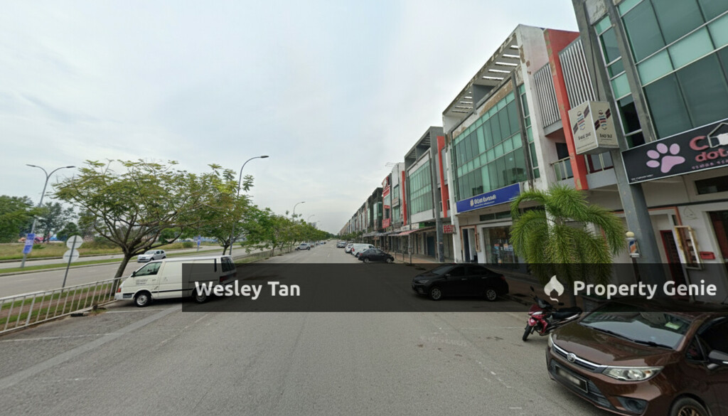 3 Storey Klebang Utama Shop 22x70 Facing Main Road For Rent