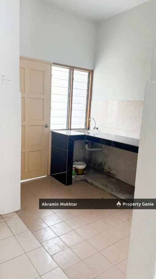 Double Storey END LOT Taman Puncak Jalil 1, PUJ1, Seri Kembangan