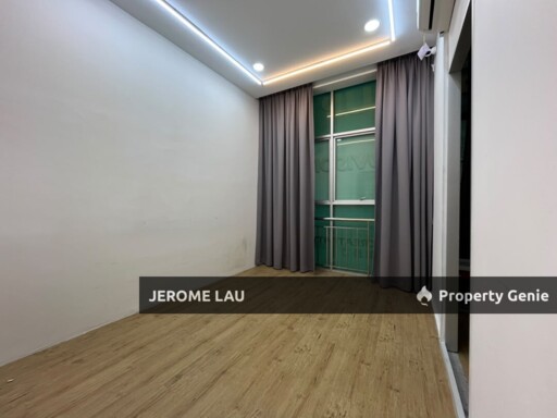 Bandar Uda Utama 2nd Floor Shop Office Main Road Facing RM1500