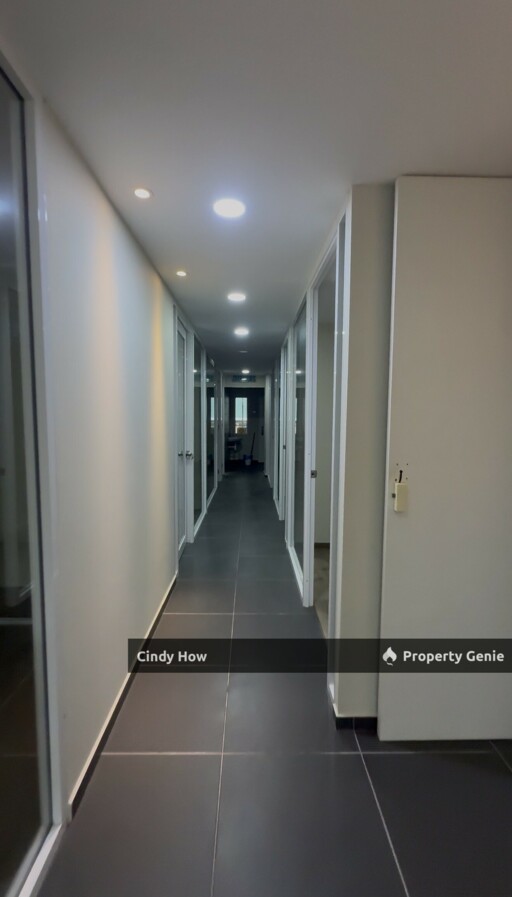 Tasik Utama Shoplot For Sale